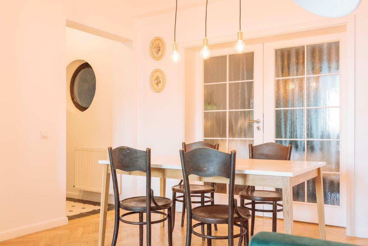 Brezoianu Spacious Flat Bucharest Luaran gambar