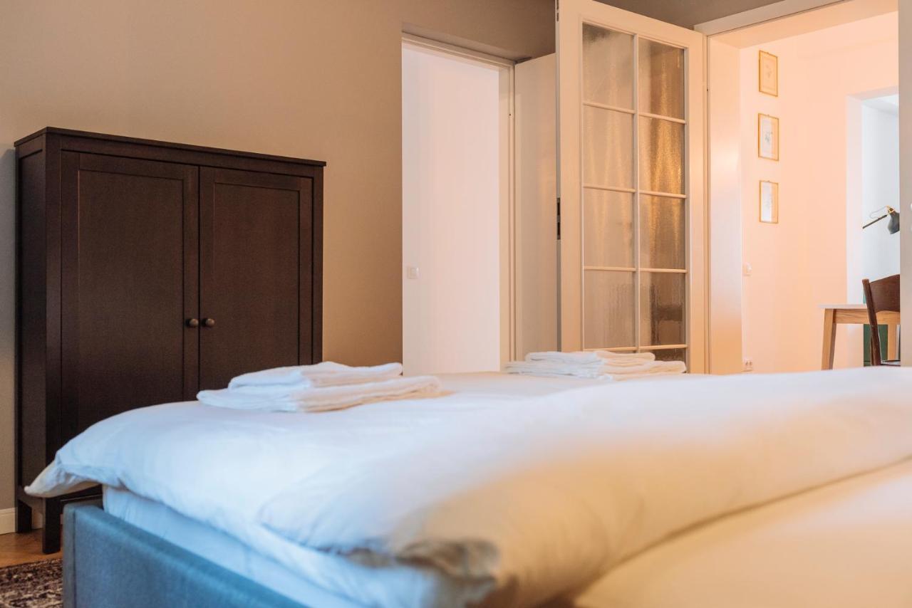 Brezoianu Spacious Flat Bucharest Luaran gambar